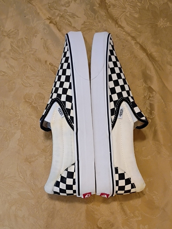 VANS Checkerboard Slip-On Loafers - Black & White Men\'s 12.0 Women\'s 13.5 main image 10